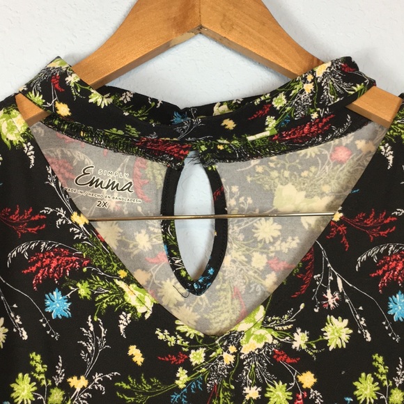 Emma Black Floral Blouse - Picture 2 of 7